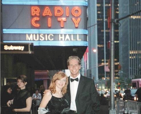 Attendees on the red carpet outside Radio City Music Hall during the 58th Tony Awards, June 6, 2004.