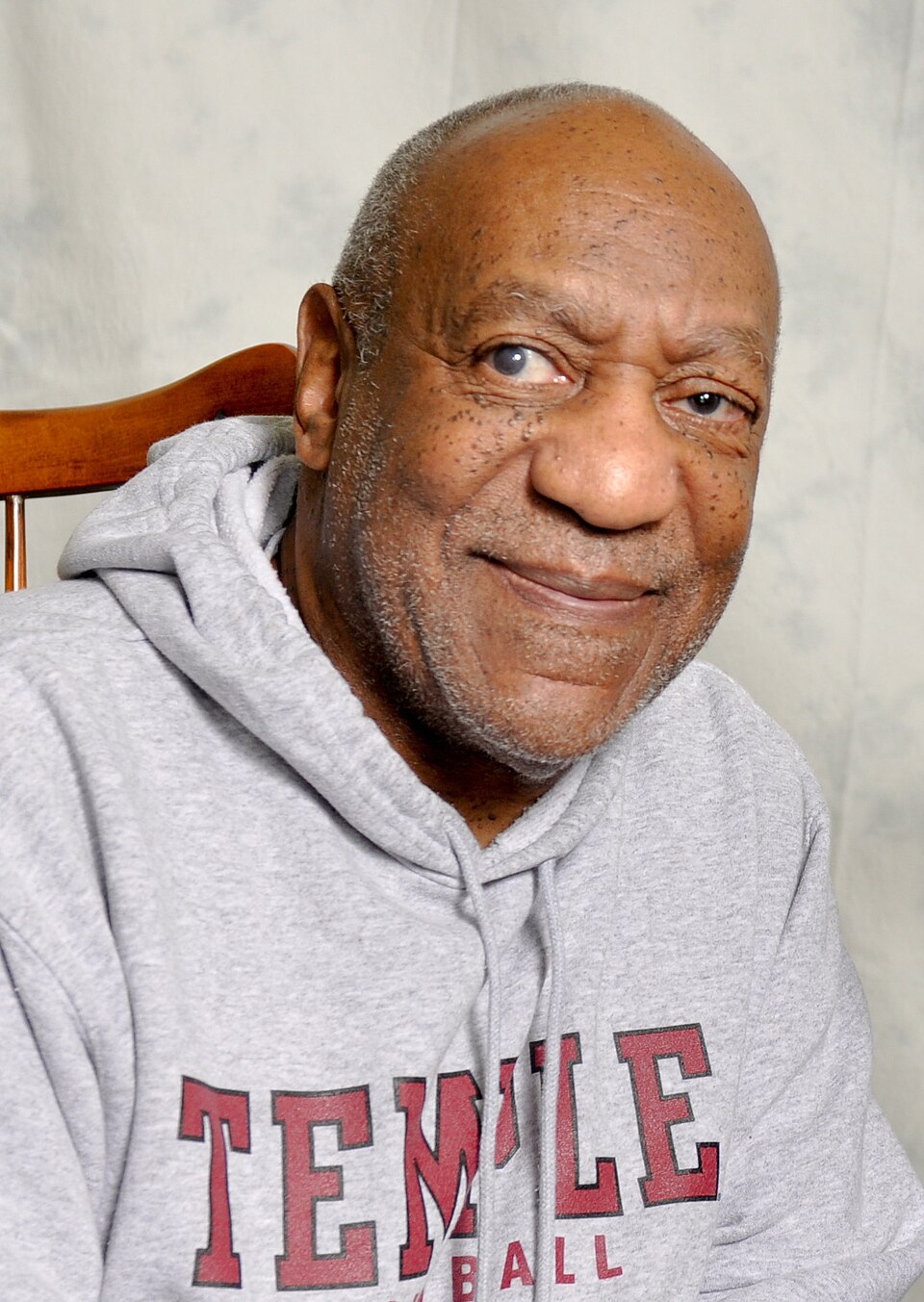 Bill Cosby speaking at a World Affairs Council of Philadelphia and Girard College event
