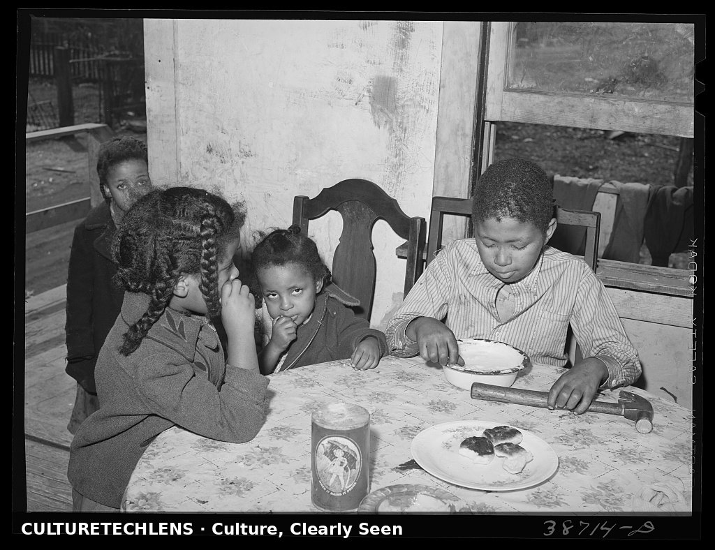 Children at a meal, Chicago, 1941 — CultureTechLens