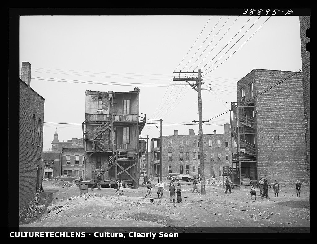 Children playing in vacant lot in Negro section of Chicago, Illinois, 1941 — CultureTechLe