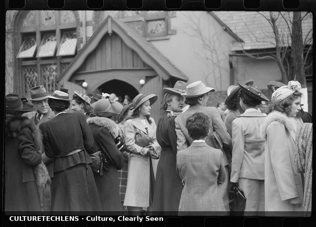 Crowd outside of fashionable Negro church after Easter Sunday service, Chicago, Illinois, 