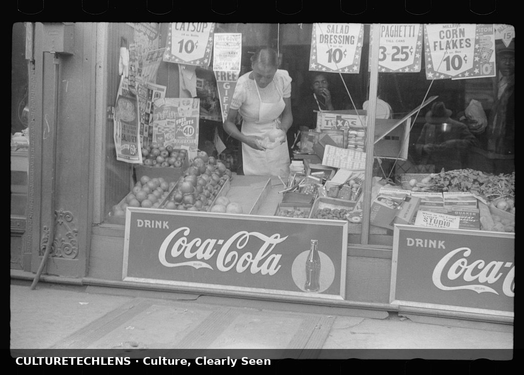 Negro grocery store, Black Belt, Chicago, Illinois, 1941 — CultureTechLens